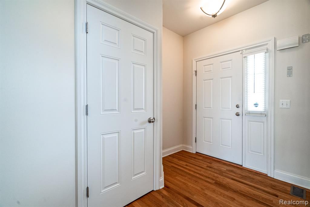 3253 EASTRIDGE Drive, Dexter, MI 48130 — Photo 9