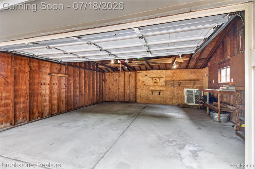 7176 Perry Lake Road, Clarkston, MI — Photo 41