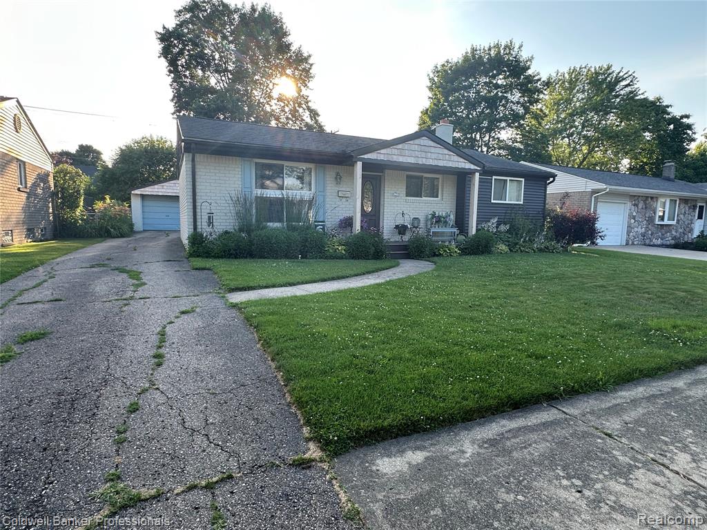 753 Lincoln Street, Lapeer, MI 48446 — Photo 28