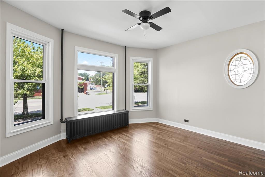 1105 Oak Street, Wyandotte, MI 48192 — Photo 6