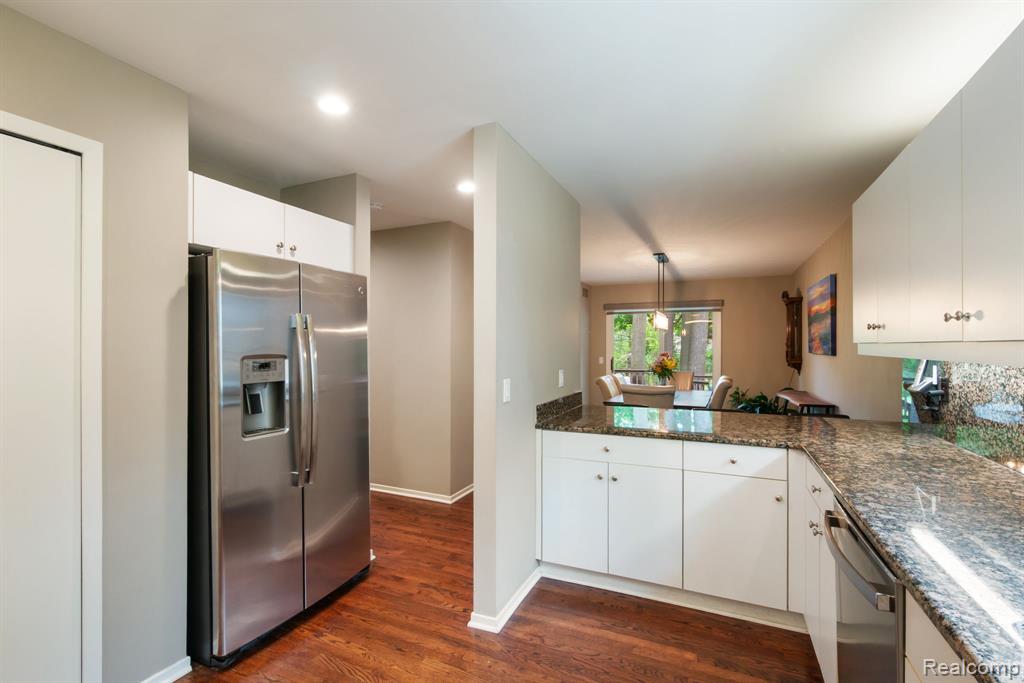 5775 Eastman Boulevard, West Bloomfield, MI 48323 — Photo 19
