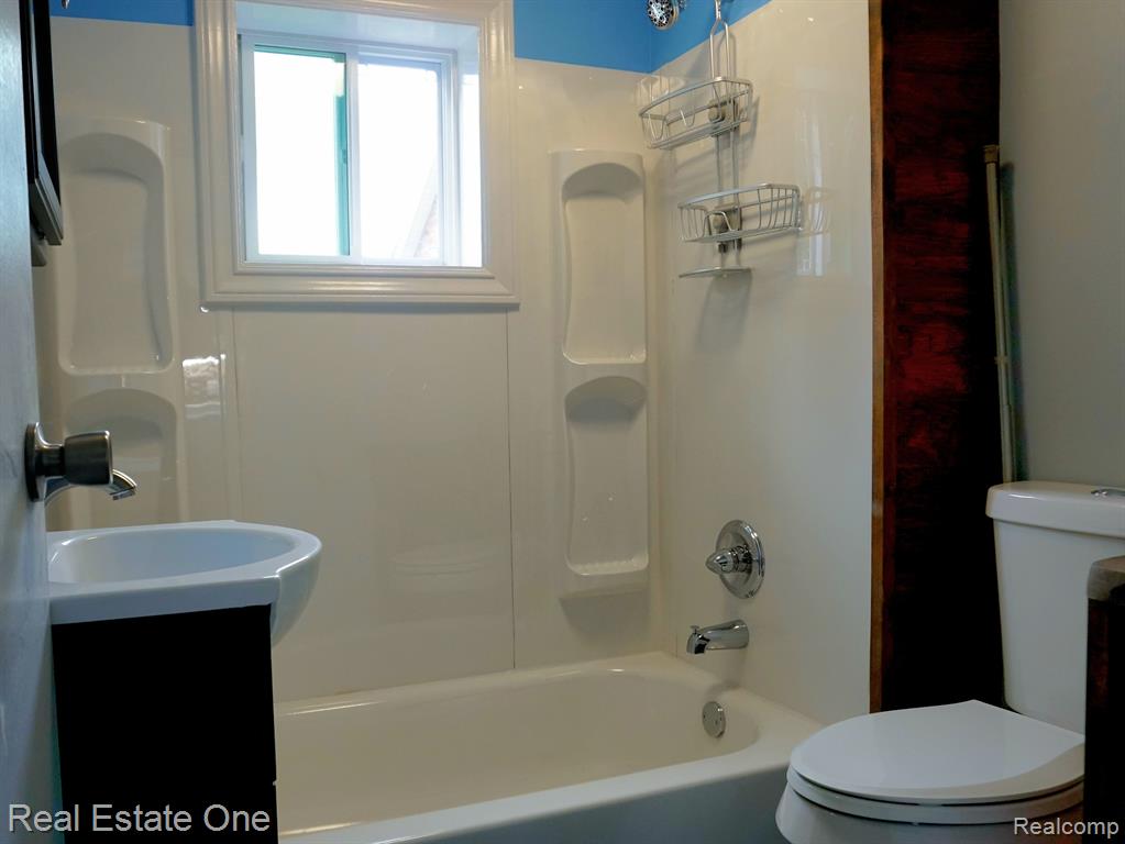 66 STONER Street, River Rouge, MI 48218 — Photo 12