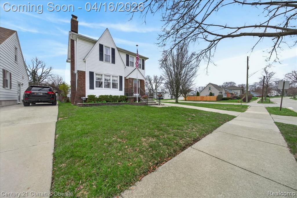 649 Phillips Avenue, Clawson, MI — Photo 3