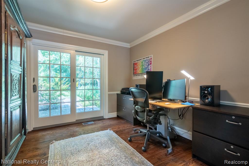 31467 Old Cannon Road, Beverly Hills, MI 48025 — Photo 19