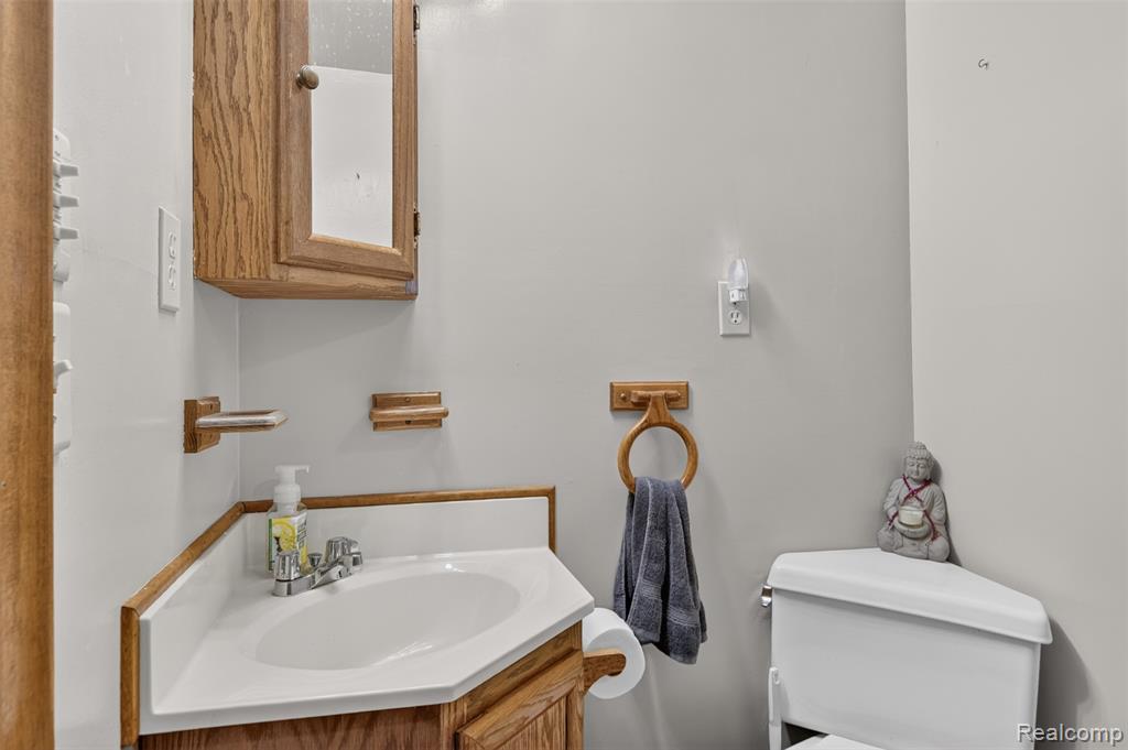 44100 Somerset Square, Canton, MI 48187 — Photo 44