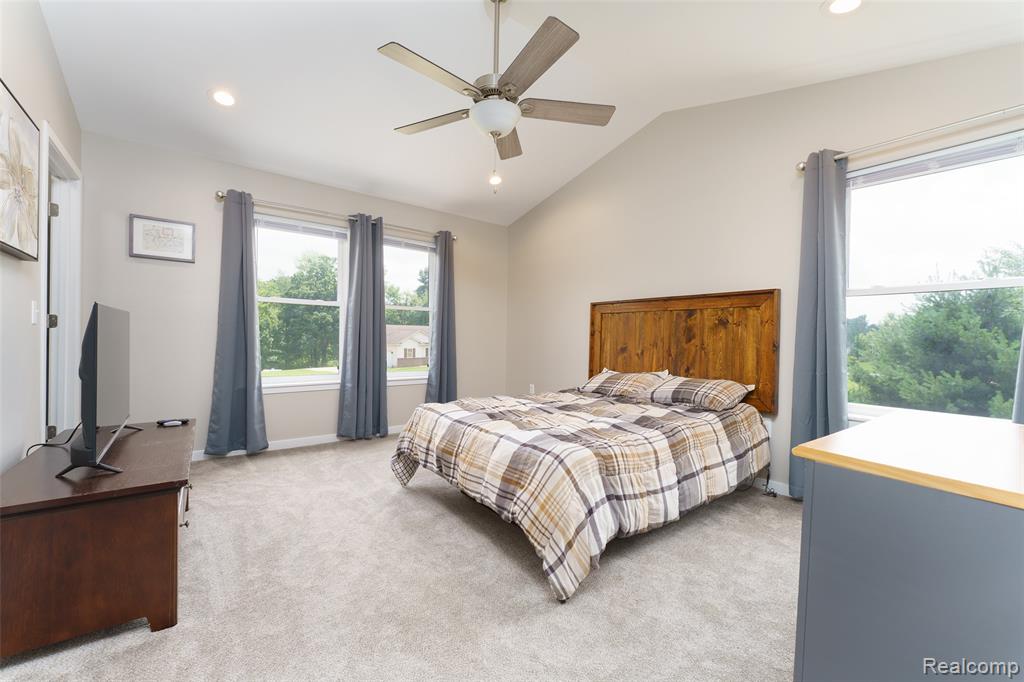 11879 Secluded Ridge Drive, Byron, MI 48418 — Photo 19
