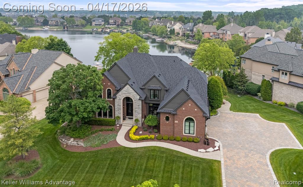 10993 Stoney Point Drive, South Lyon, MI, 48178