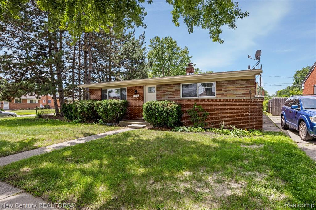 1720 Westbrook Drive, Madison Heights, MI 48071 — Photo 39