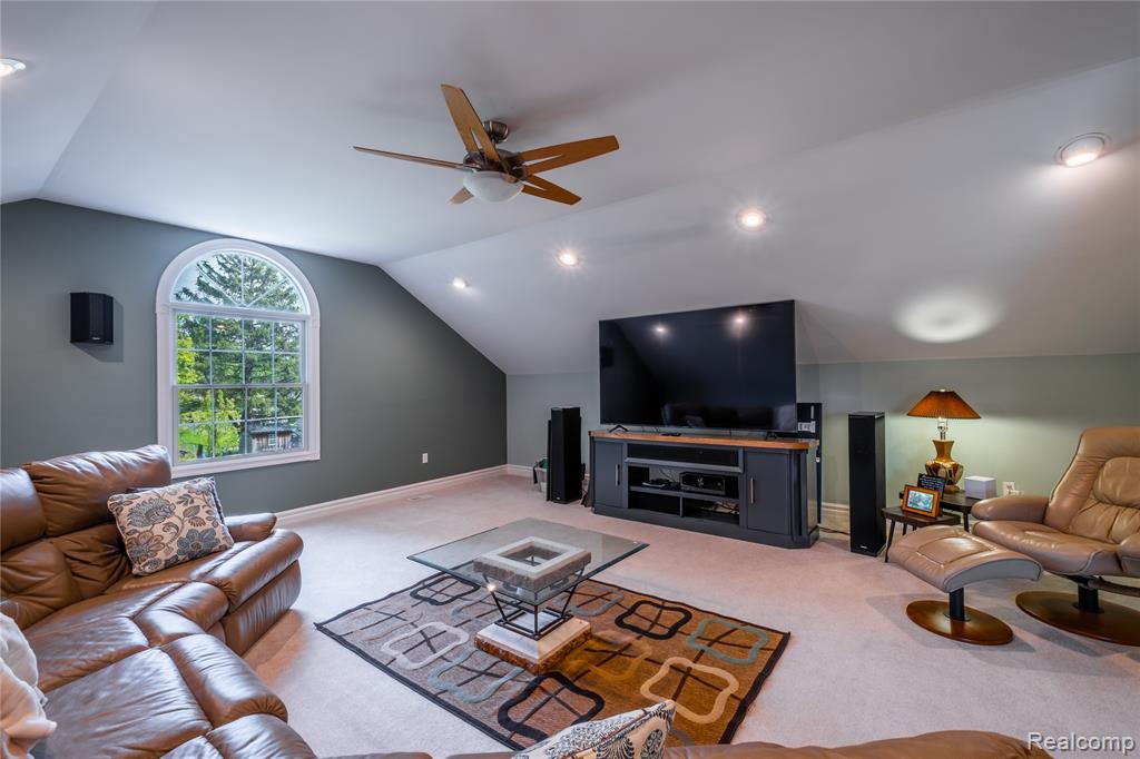 1255 Glendale Street, Burton, MI 48509 — Photo 20