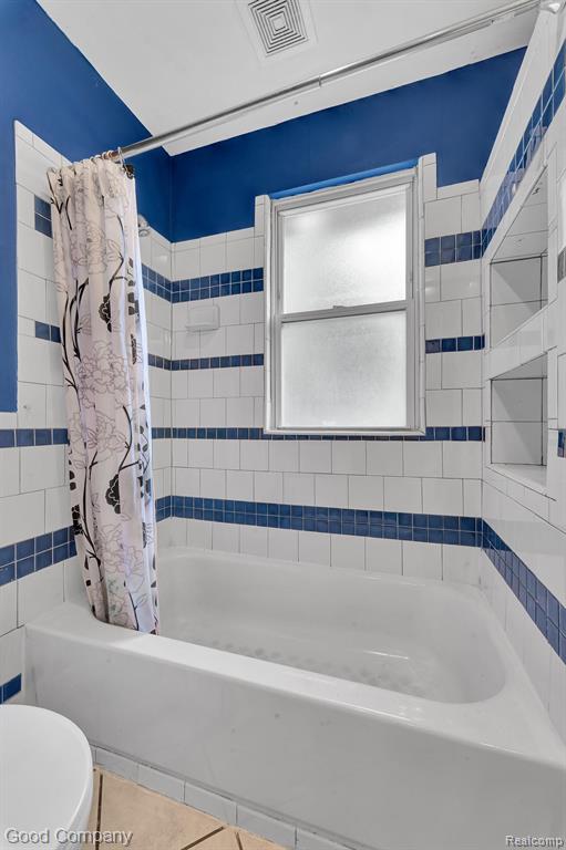 21516 Oxford Avenue, Farmington, MI 48336 — Photo 15