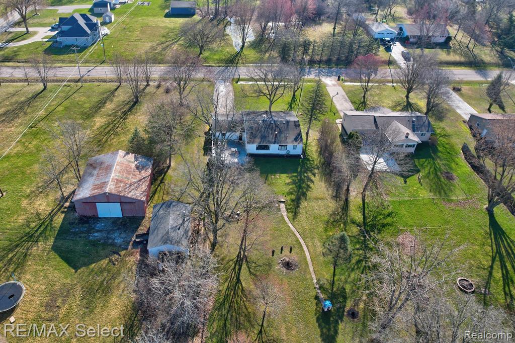 7028 RIEGLER Street, Grand Blanc, MI 48439 — Photo 33