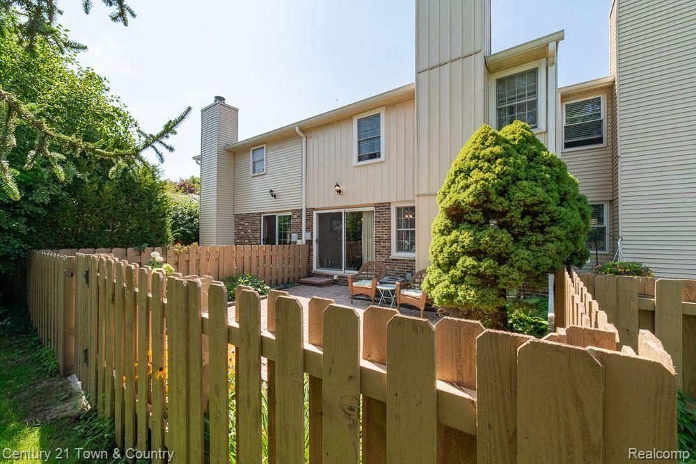 5395 BREEZE HILL, Troy, MI 48098 — Photo 44