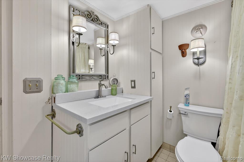 323 Franklin Street, Milford, MI 48381 — Photo 25