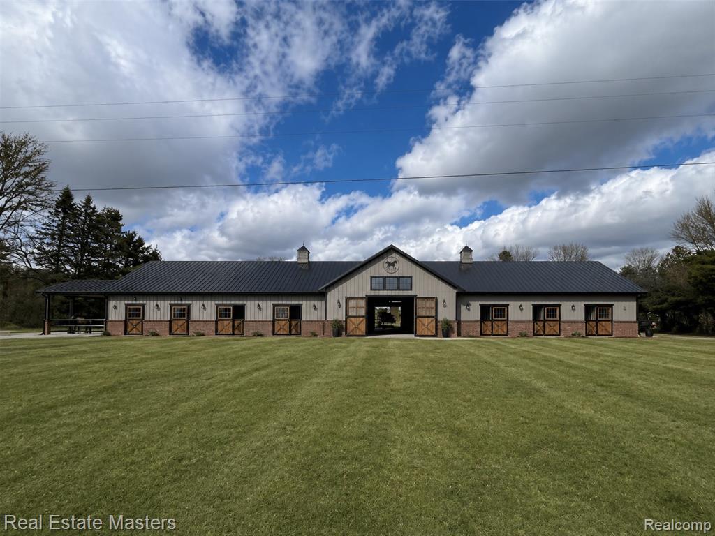 7034 Imlay City Road, Clyde, MI 48049 — Photo 2