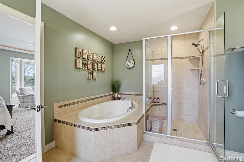 8851 Stoney Creek Drive, South Lyon, MI 48178 — Photo 27