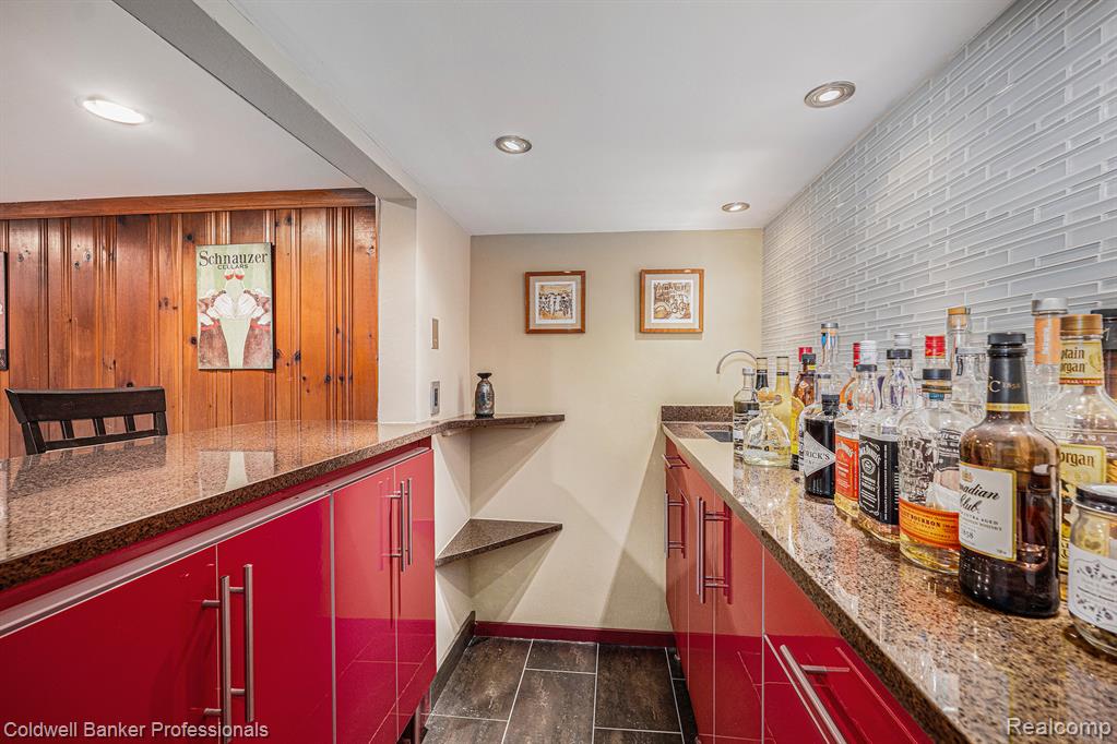 1358 Harvard Road, Grosse Pointe Park, MI 48230 — Photo 32