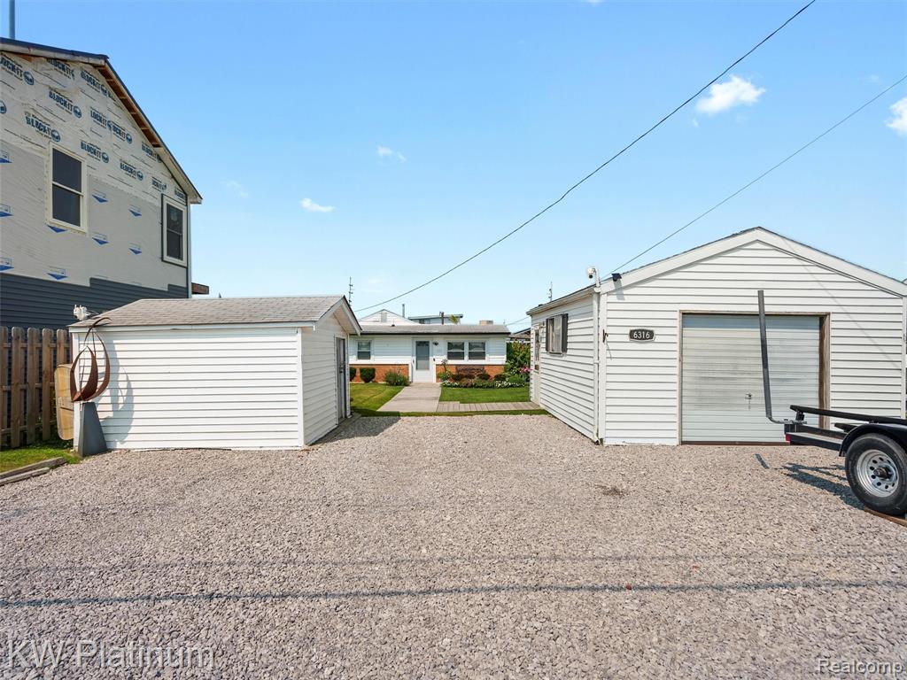 6316 Marina Drive, Clay, MI 48001 — Photo 46