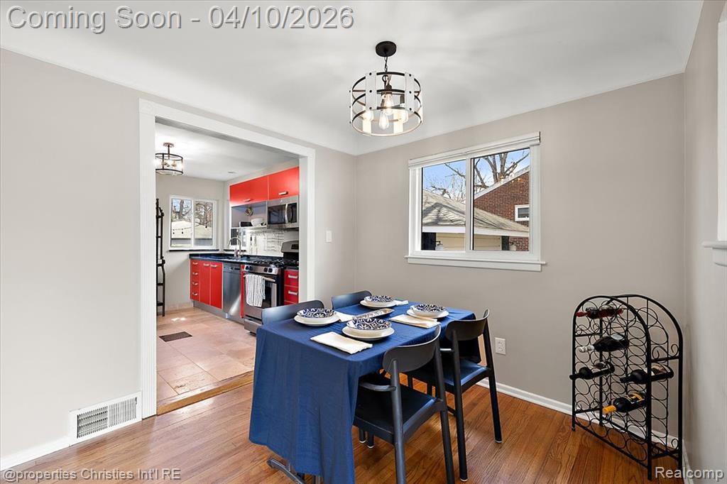 8441 Northfield Boulevard, Oak Park, MI 48237 — Photo 9