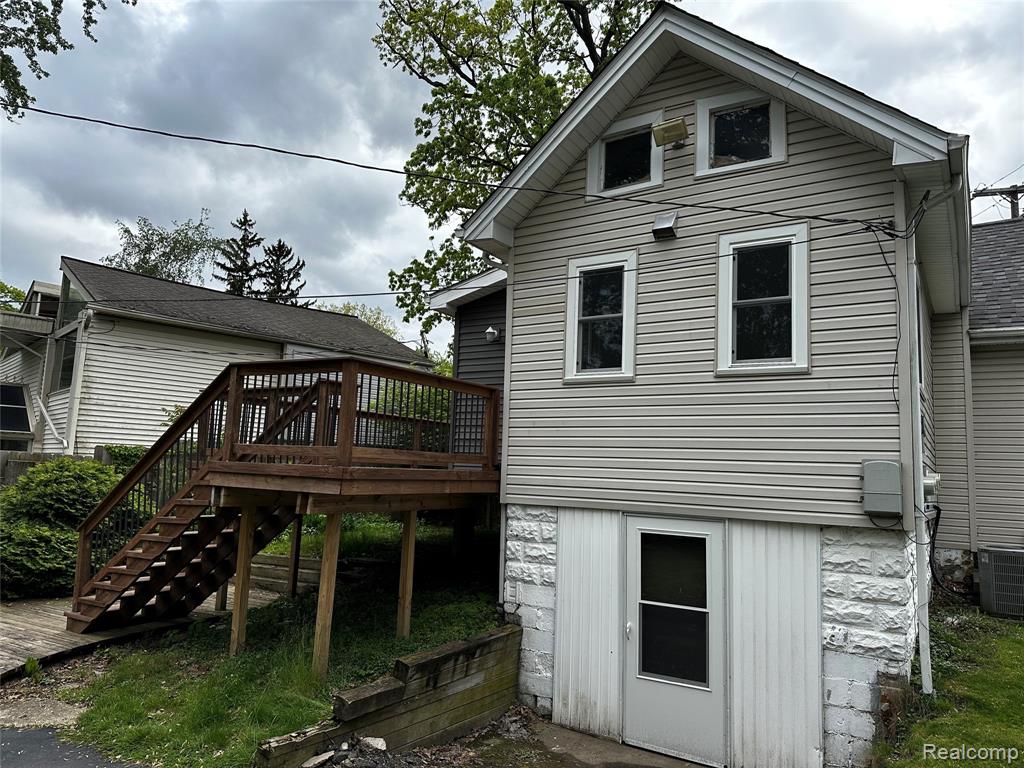 1449 BENVENUE Street, Sylvan Lake, MI 48320 — Photo 24