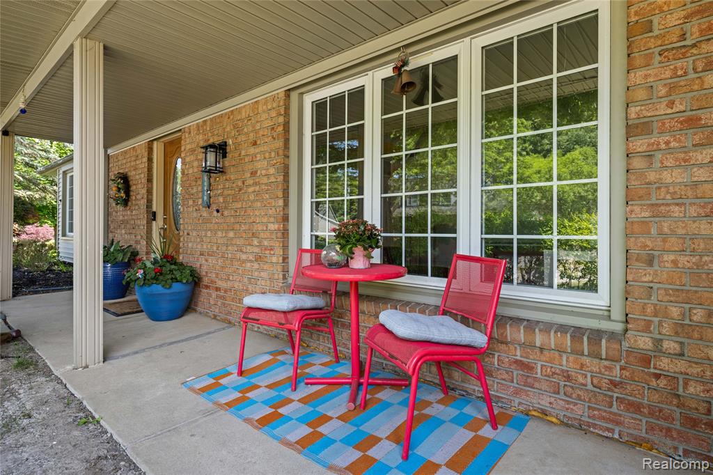 16610 Old Bedford Road, Northville, MI — Photo 43