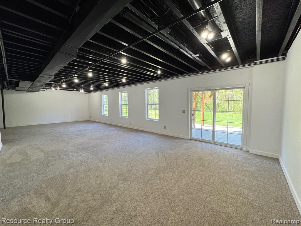 21788 CELESTIAL Circle, Pinckney, MI 48169 — Photo 18