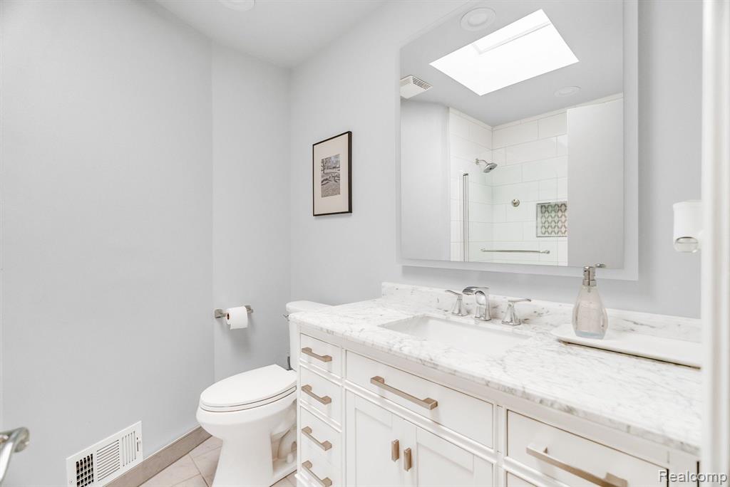 4731 PATRICK Road, West Bloomfield, MI — Photo 22