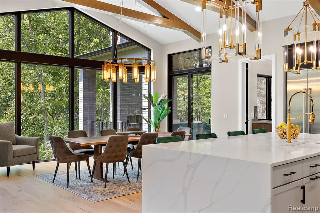 3268 Willis Drive, Oakland, MI, 48306