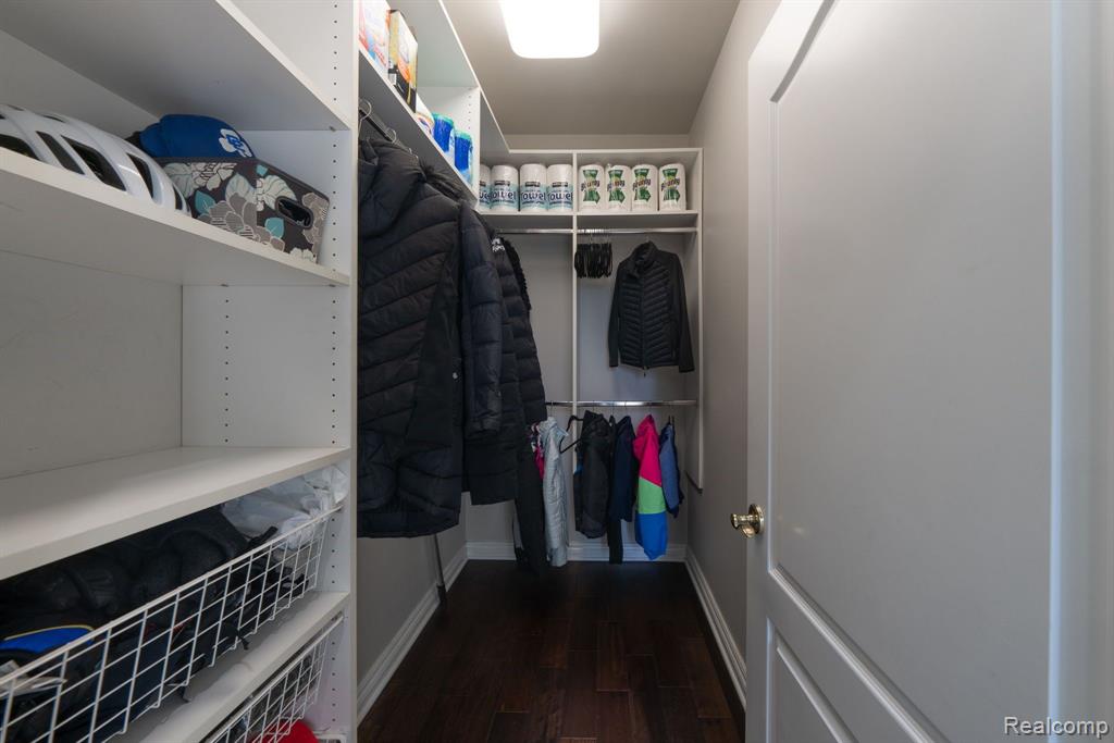 47924 MANORWOOD Drive, Northville, MI 48168 — Photo 37
