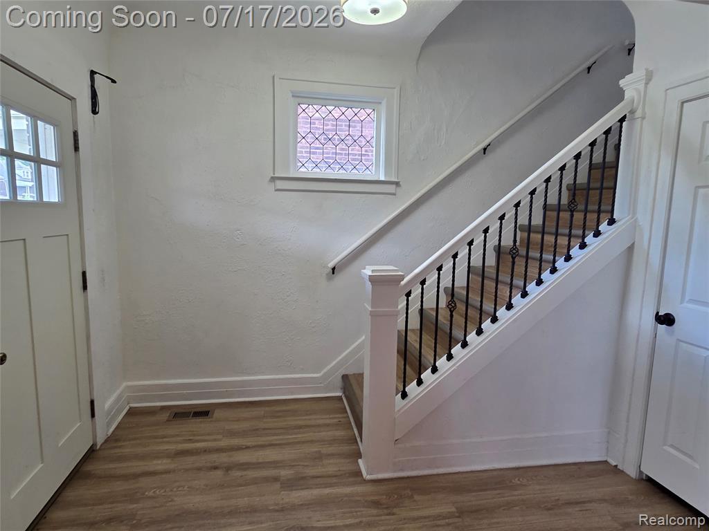 7455 Churchill Street, Detroit, MI 48206 — Photo 8