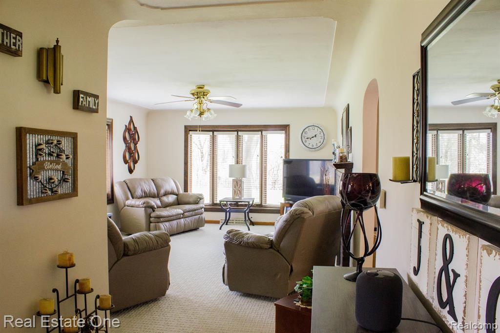 6711 KUTTSHILL Drive NE, Rockford, MI 49341 — Photo 22