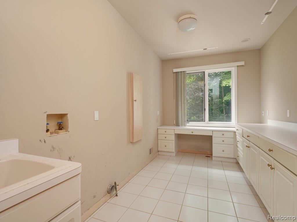 43564 Scenic Lane, Northville, MI 48167 — Photo 49