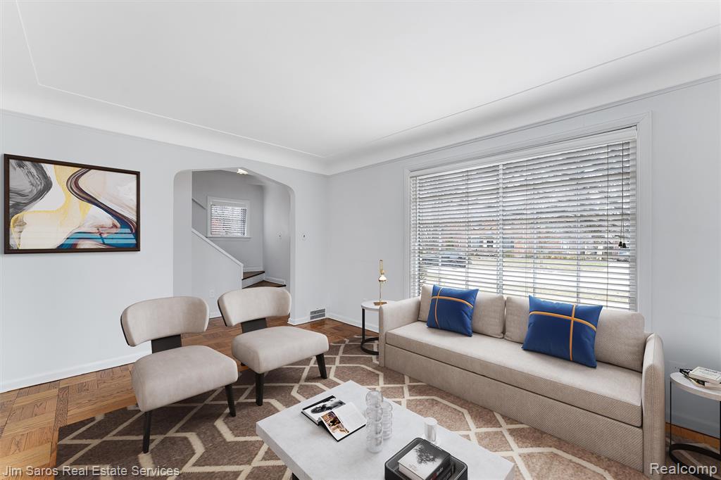 1525 Hollywood Avenue, Grosse Pointe Woods, MI 48236 — Photo 4