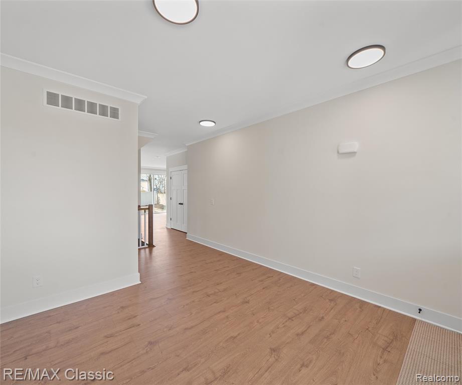 9471 Ball, Plymouth, MI 48170 — Photo 5