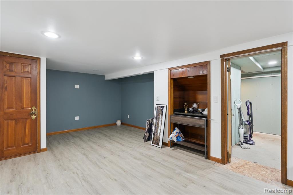9201 Reid Road, Gaines Vlg, MI 48473 — Photo 33