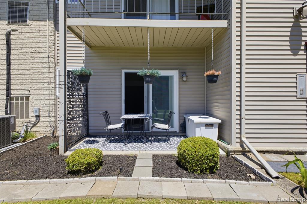 9921 Allen Pointe Drive, 4, Allen Park, MI 48101 — Photo 27