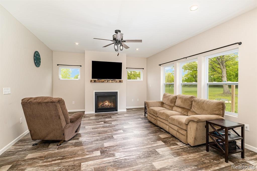 7302 Geraldine Circle, Swartz Creek, MI 48473 — Photo 6