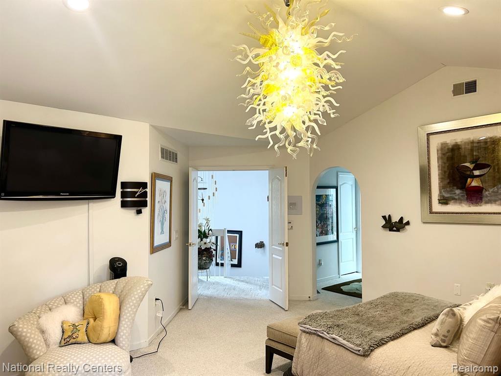 35573 CROSS CREEK N, Farmington Hills, MI 48331 — Photo 57