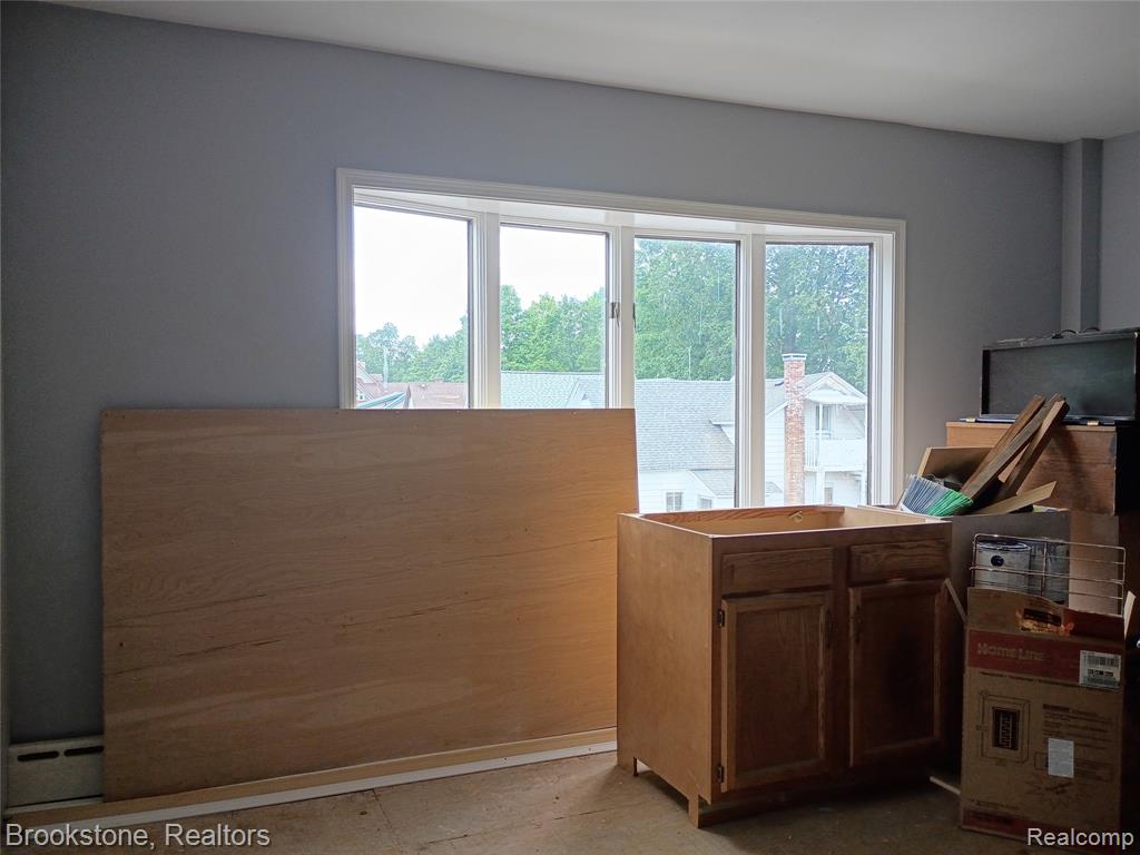 510 Pleasant Street, 5, Charlotte, MI 48813 — Photo 3