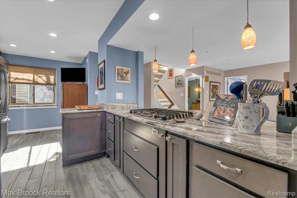 5415 Fairway Lane, West Bloomfield, MI 48323 — Photo 9