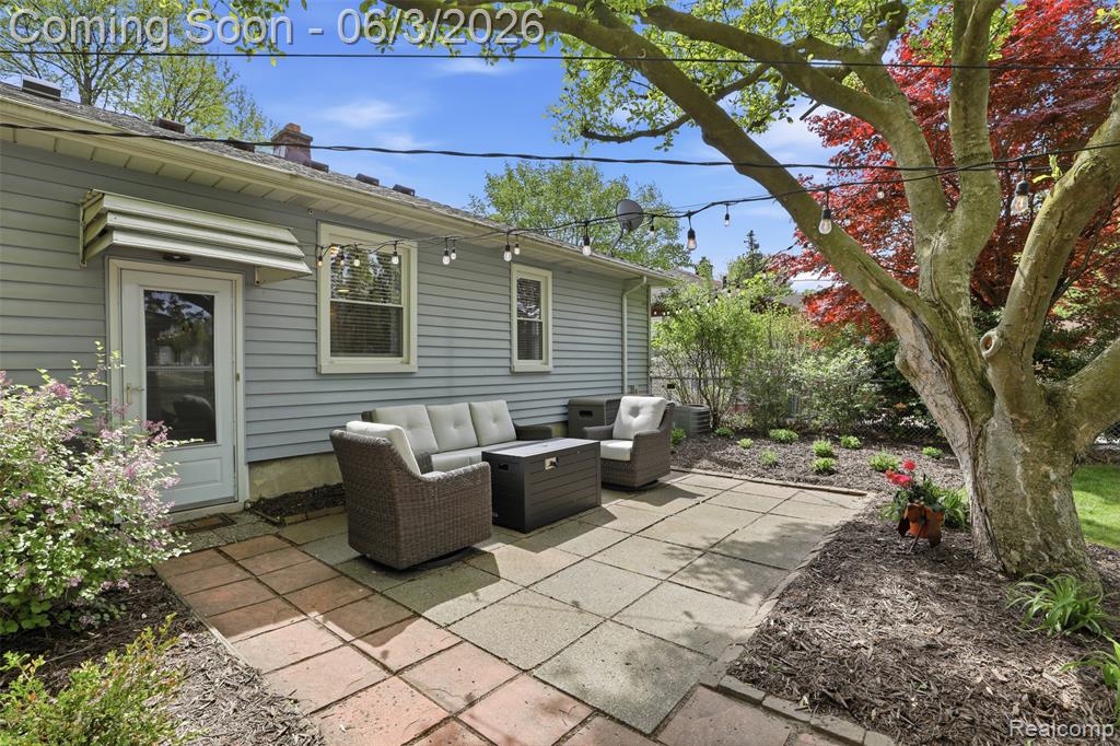 711 Symes Avenue, Royal Oak, MI 48067 — Photo 37