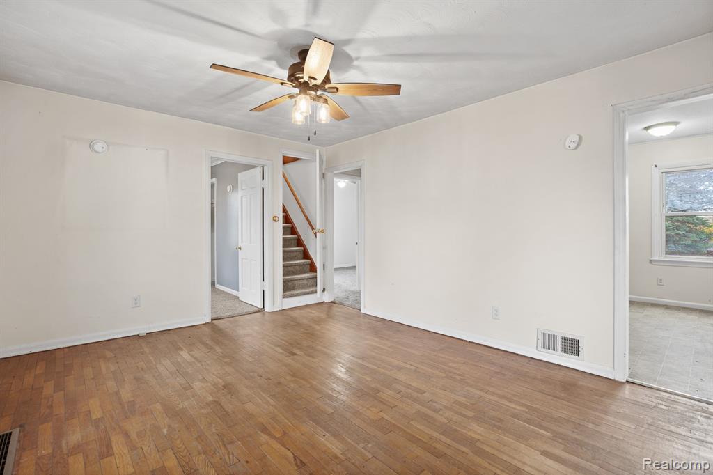 2048 Richards Street, Adrian, MI 49221 — Photo 8
