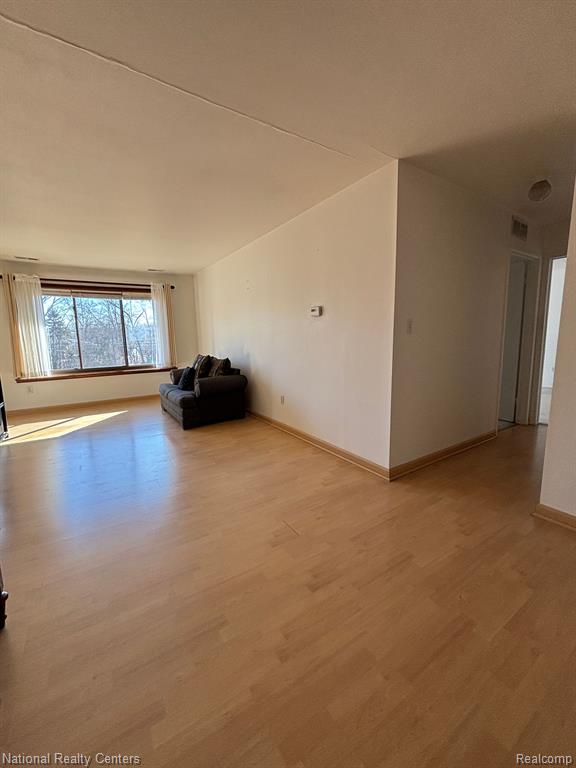 4961 E 10 MILE Road, 8, Warren, MI 48091 — Photo 23