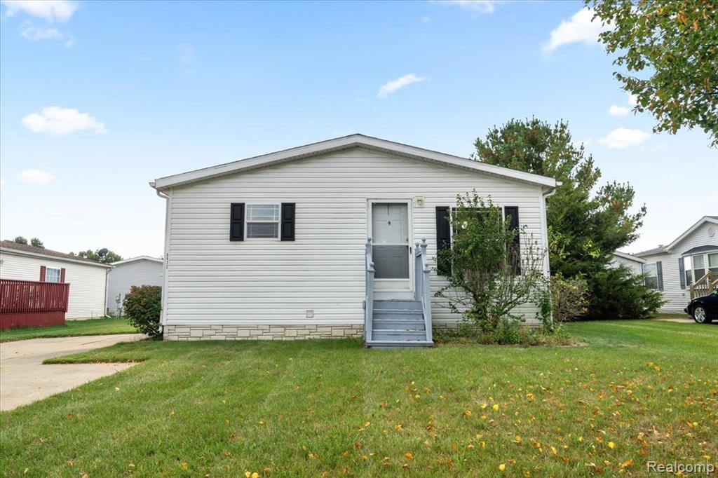 4477 Single Tree Drive, Howell, MI 48843 — Photo 22