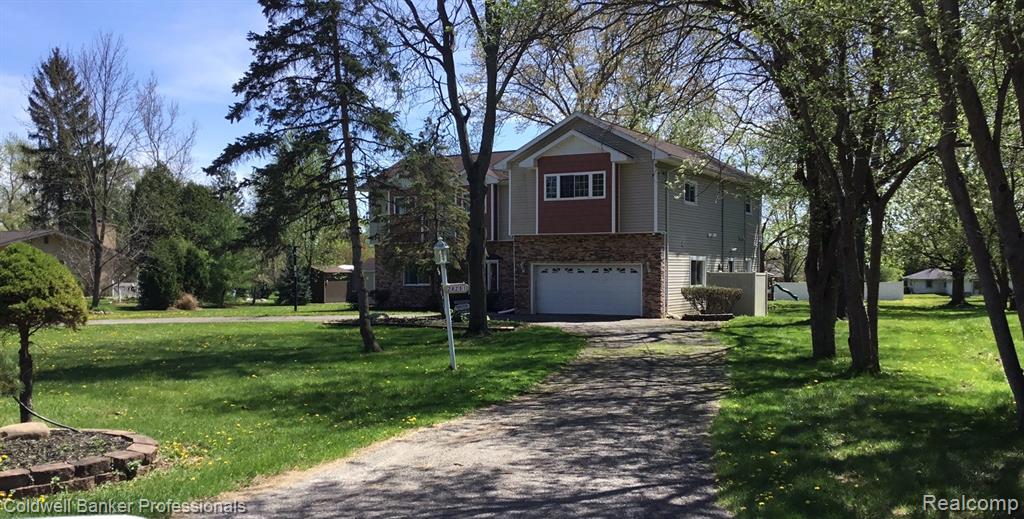 28251 Wildwood Trail, Farmington, MI 48336