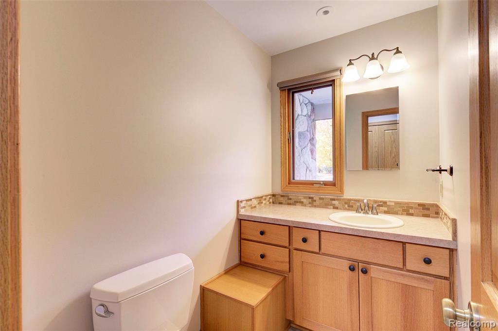 7603 Hamburg Road, Brighton, MI 48116 — Photo 25