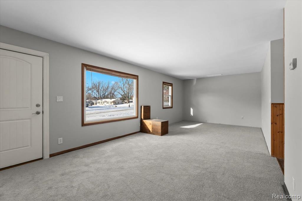 6123 Stephen, Brighton, MI 48116 — Photo 3