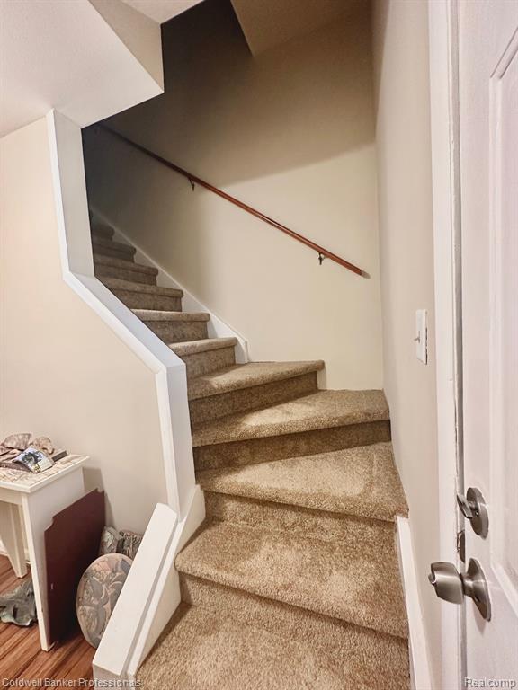 8709 CLARRIDGE Road, Clarkston, MI 48348 — Photo 19