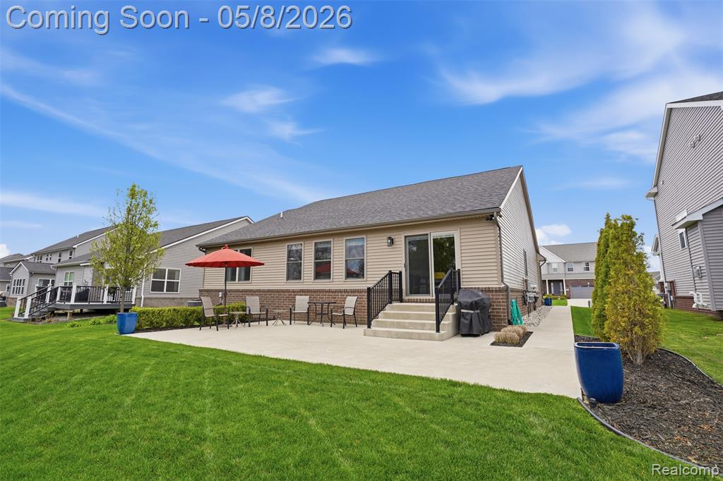826 Kestrel Court, South Lyon, MI 48178 — Photo 34