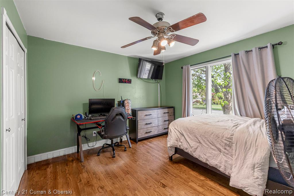 19000 Superior Street, Southgate, MI 48195 — Photo 18