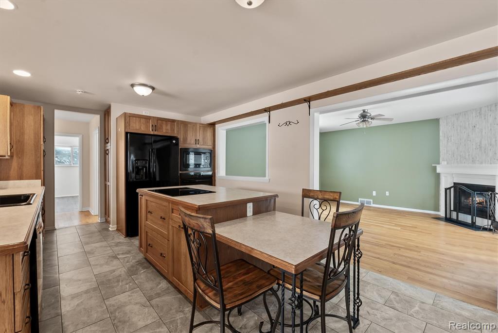 50817 Parsons Drive, Shelby Twp, MI 48317 — Photo 14